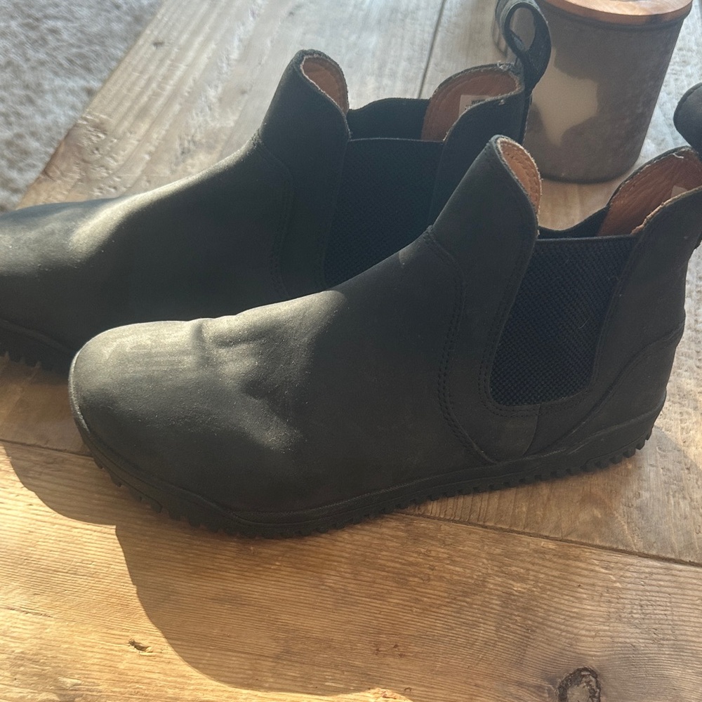 Elegant Black Chelsea Ankle Boots for Women